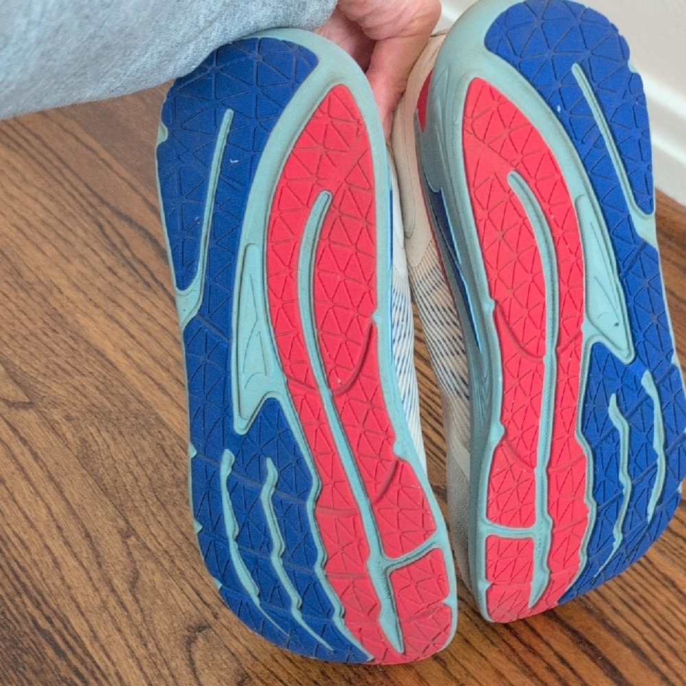 Altra Men's Paradigm 7 Running Shoes - Picture 7 of 8